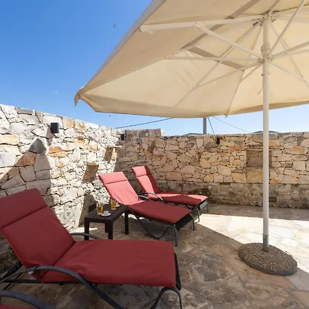 House Tramonto With Pool, Sunset View & Pet Friendly, Donji Humac, Brac Donji Humac